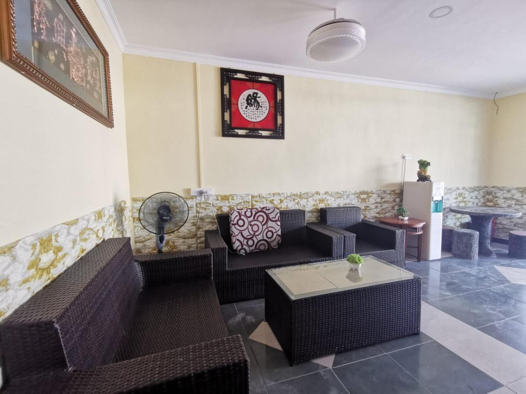 Super Oyo 90086 My Seven Days Inn جوهر بهرو المظهر الخارجي الصورة